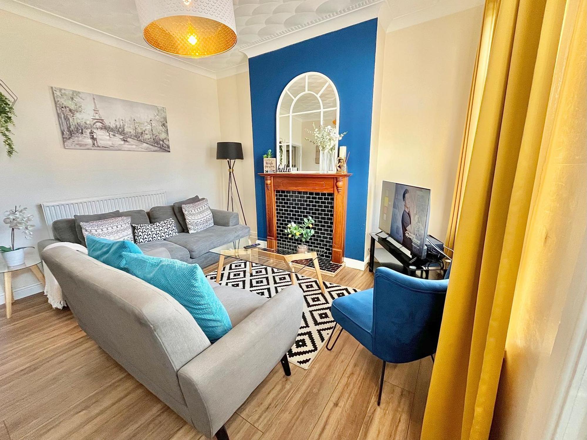 Summer Lane House-3 Bedrooms-Close To M1-Longer Stay-Free Parking Барнзли Екстериор снимка